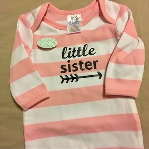 NWT, 0-3 mth Little Sister bubble gown
